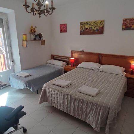 Apartment & Rooms Constanti ภายนอก รูปภาพ